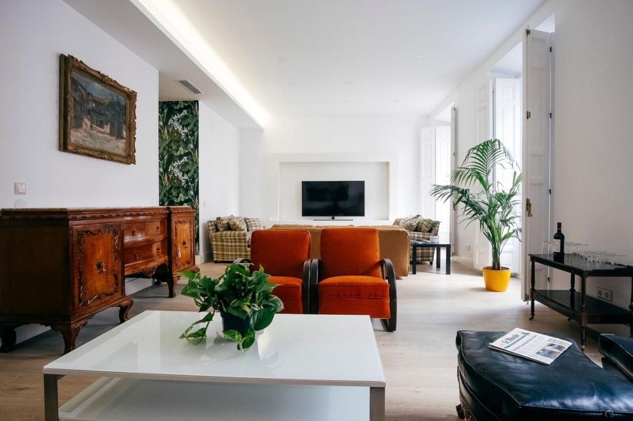 Fantastico 5H & 4B Madrid Centro Apartment — Photos 2